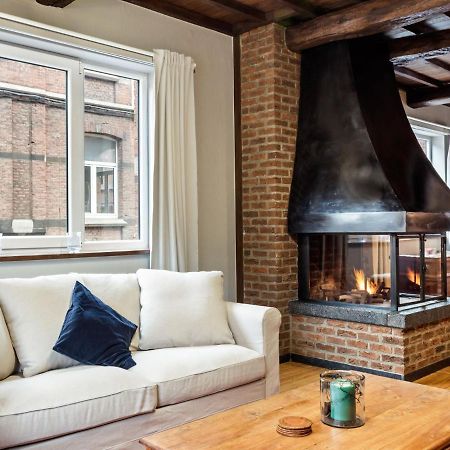 Stylish Apartment In Dinant Near The Maas Kültér fotó