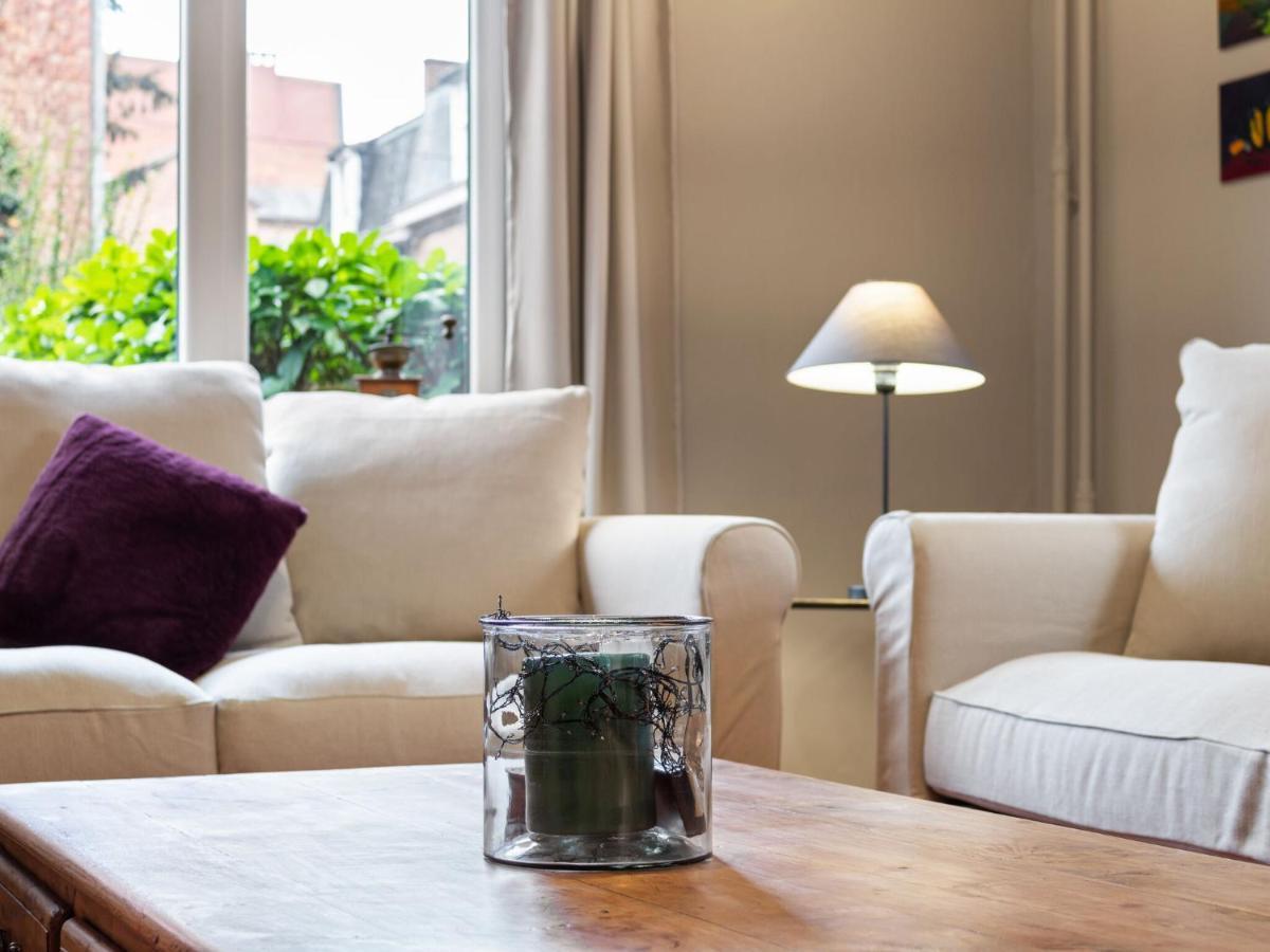 Stylish Apartment In Dinant Near The Maas Kültér fotó