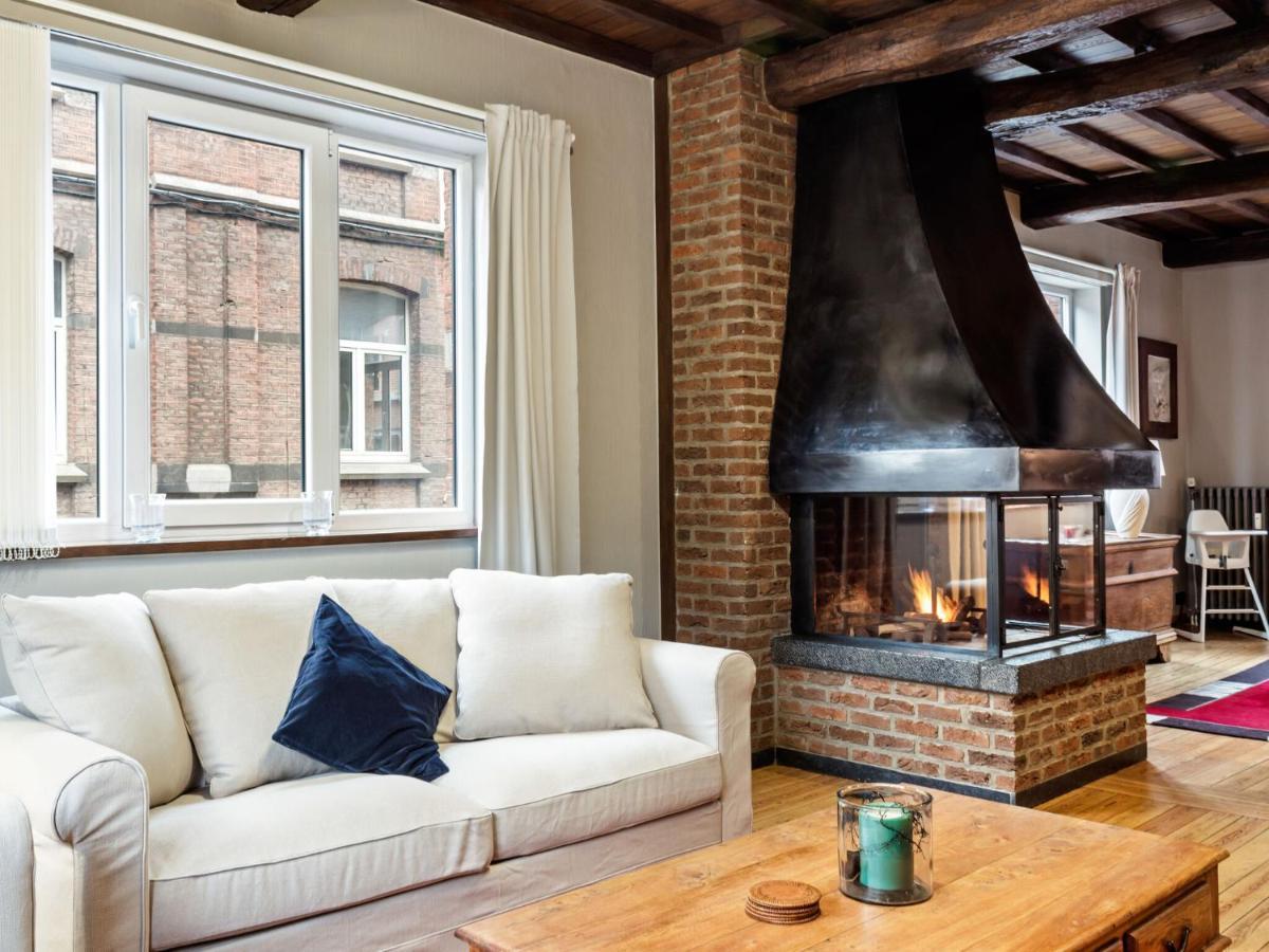 Stylish Apartment In Dinant Near The Maas Kültér fotó